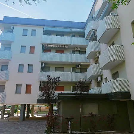 Lero 40 Apartment *