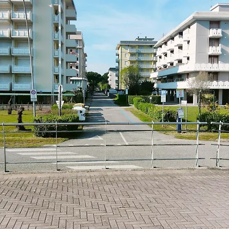 Apartment Lero 40 *